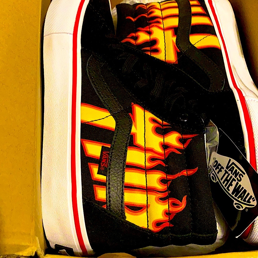 Sk8-hi hightop vans thrasher Limited edition